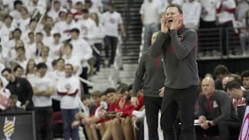 Nov 15, 2024; Madison, Wisconsin, USA; Arizona head coach Tommy Lloyd is shown during the second half of their game Friday, November 15, 2024 at the Kohl Center in Madison, Wisconsin.Unranked Wisconsin upset Arizona 103-88.  Mandatory Credit: Mark Hoffman/USA TODAY Network via Imagn Images 