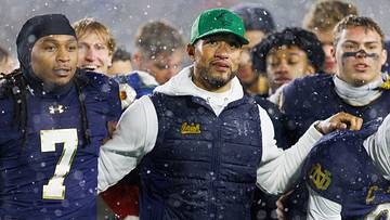 Notre Dame Dominates Navy 49-10, No Penalties Since '97
