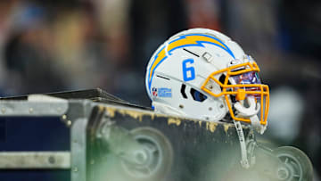 Denver Broncos v Los Angeles Chargers