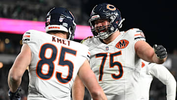 Nov 28, 2025; Philadelphia, Pennsylvania, USA; Chicago Bears tight end Cole Kmet (85) celebrates after scoring a touchdown against the Philadelphia Eagles with offensive tackle Ozzy Trapilo (75) during the fourth quarter of the game at Lincoln Financial Field. Mandatory Credit: Eric Hartline-Imagn Images