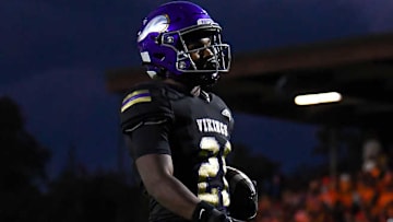 Puyallup hands Graham-Kapowsin its first loss, moves to No. 1 in rankings.