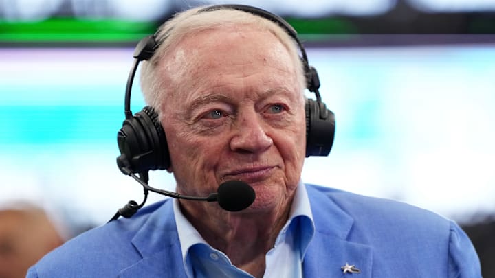 Los Angeles Chargers v Dallas Cowboys