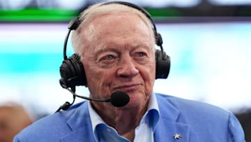 Jerry Jones 