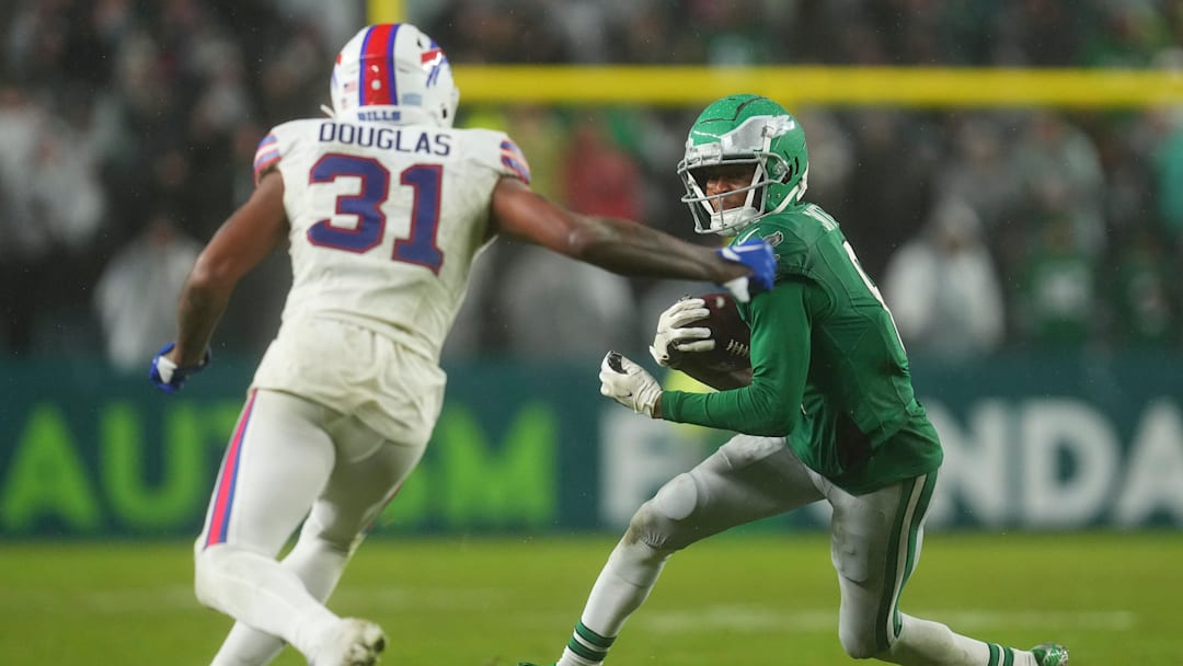Buffalo Bills #31 Rasul Douglas, Philadelphia Eagles #6 Devonta Smith