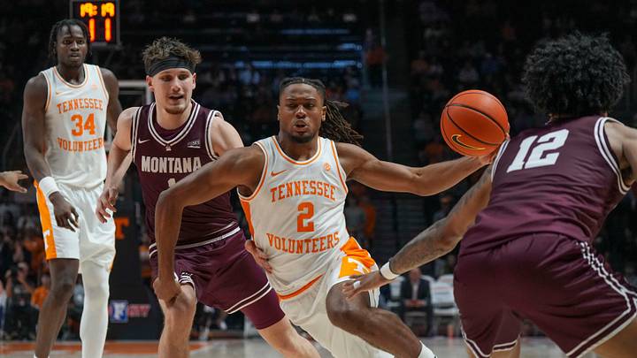 Tennessee guard Chaz Lanier (2) runs around Montana guard Kai Johnson (1) during an NCAA basketball game between the Tennessee Volunteers and Montana Grizzlies at Thompson-Boling Arena at Food City Center on Wednesday, Nov. 13, 2024.