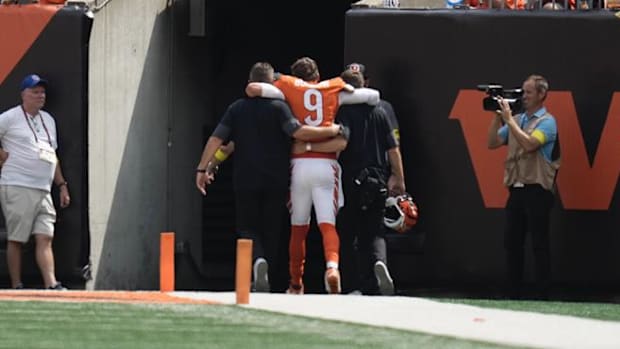 Bengals quarterback Joe Burrow unable to put weight on his ankle after getting injured against the Jaguars.