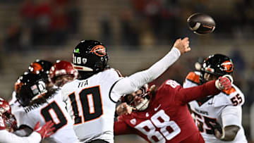 Nov 29, 2025; Pullman, Washington, USA; Oregon State Beavers quarterback Tristan Ti'A (10) throws a pass against the Washington State Cougars in the second half at Gesa Field at Martin Stadium. Washington State Cougars won 32-8. Mandatory Credit: James Snook-Imagn Images