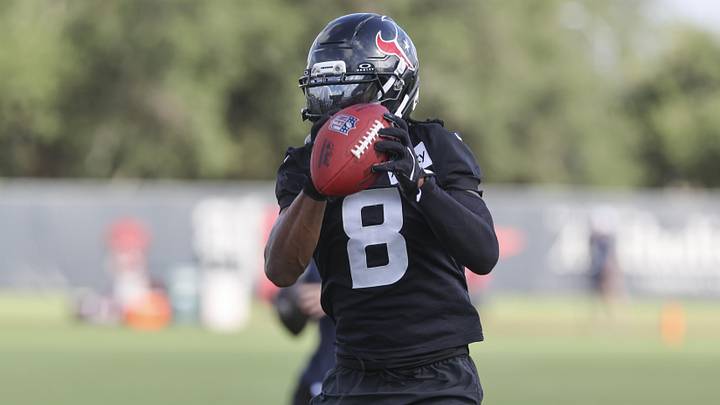 49ers Nearly Landed Texans’ John Metchie Before Eagles Trade