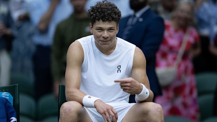 Ben Shelton of the United States celebrates winning his match against Marton Fucsovics at the 2025 Wimbledon Championships Ben Shelton of the United States celebrates winning his match against Marton Fucsovics at the 2025 Wimbledon Championships