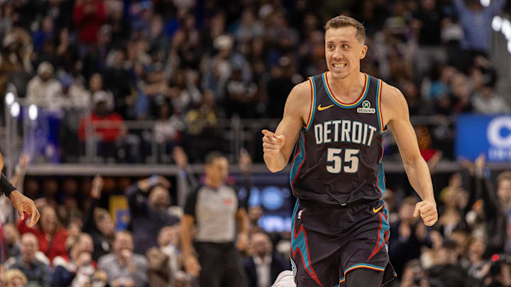 Duncan Robinson and the Pistons are home favorites against the Bulls. Duncan Robinson and the Pistons are home favorites against the Bulls.