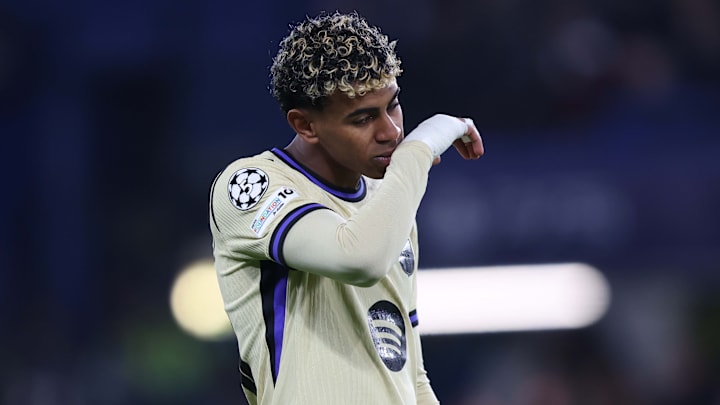 Lamine Yamal - FC Barcelone Lamine Yamal - FC Barcelone