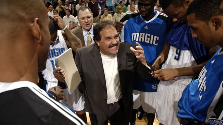 Stan Van Gundy in the middle of a huddle as the coach of the Orlando Magic.