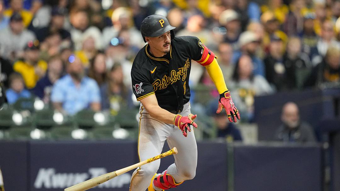 Apr 25, 2026; Milwaukee, Wisconsin, USA;  Pittsburgh Pirates shortstop Konnor Griffin (6) hits an RBI single during the fourth inning against the Milwaukee Brewers at American Family Field. Mandatory Credit: Jeff Hanisch-Imagn Images