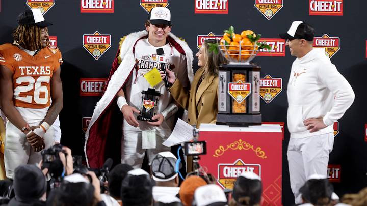 Arch Manning, Steve Sarkisian, Ty'Anthony Smith, 2025 Cheez-It Citrus Bowl - Texas v Michigan
