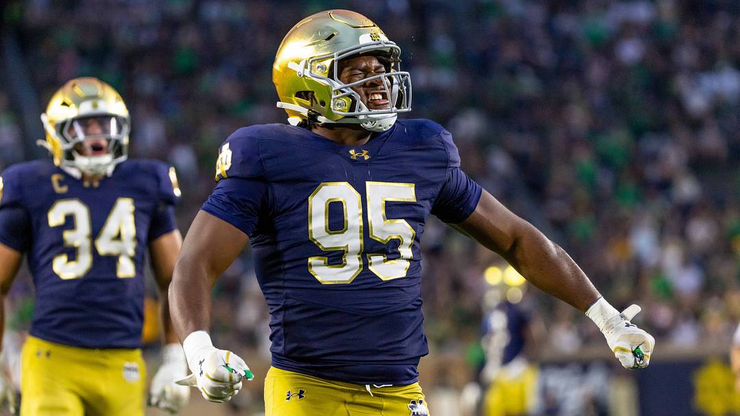 Sep 20, 2025; South Bend, Indiana, USA; A Notre Dame Fighting Irish defensive lineman Bryce Young (95) celebrates a sack against the Purdue Boilermakers during the second half at Notre Dame Stadium. Mandatory Credit: Michael Caterina-Imagn Images Sep 20, 2025; South Bend, Indiana, USA; A Notre Dame Fighting Irish defensive lineman Bryce Young (95) celebrates a sack against the Purdue Boilermakers during the second half at Notre Dame Stadium. Mandatory Credit: Michael Caterina-Imagn Images