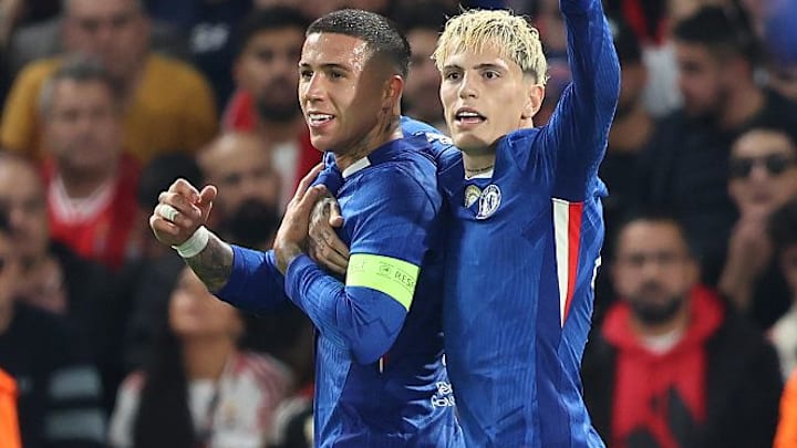 เชลซีเฉียดชนะเบนฟิก้าของโมรินโญ่ 1-0 ด้วยประตูโชคดีจากการใส่ประตูตัวเองในเกมสุดเข้มข้น