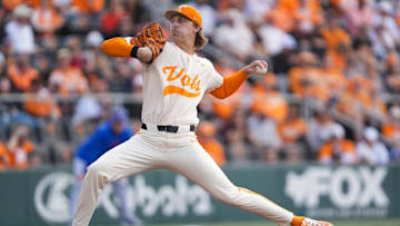 Tennessee pitcher Brandon Arvidson (25) pitches during a NCAA baseball game between the Tennessee Volunteers and Florida Gators at Lindsey Nelson Stadium in Knoxville, Tenn., on Sunday, March 16, 2025.