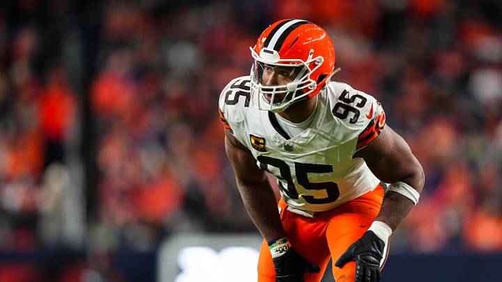 Myles Garrett, Cleveland Browns