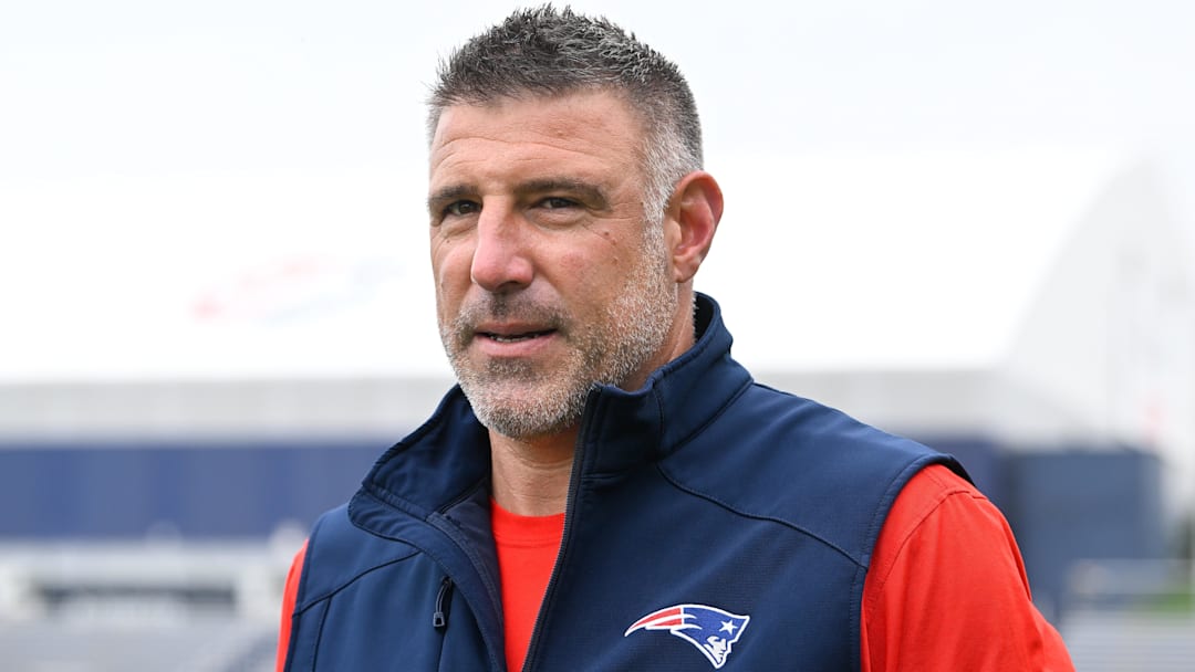 Jun 9, 2025; Foxborough, MA, USA; New England Patriots head coach Mike Vrabel leaves the practice fields after minicamp at Gillette Stadium. Mandatory Credit: Eric Canha-Imagn Images