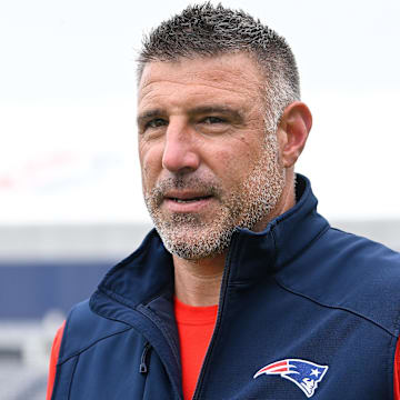 Jun 9, 2025; Foxborough, MA, USA; New England Patriots head coach Mike Vrabel leaves the practice fields after minicamp at Gillette Stadium. Mandatory Credit: Eric Canha-Imagn Images