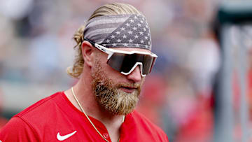 Cincinnati Reds outfielder Jake Fraley (27)