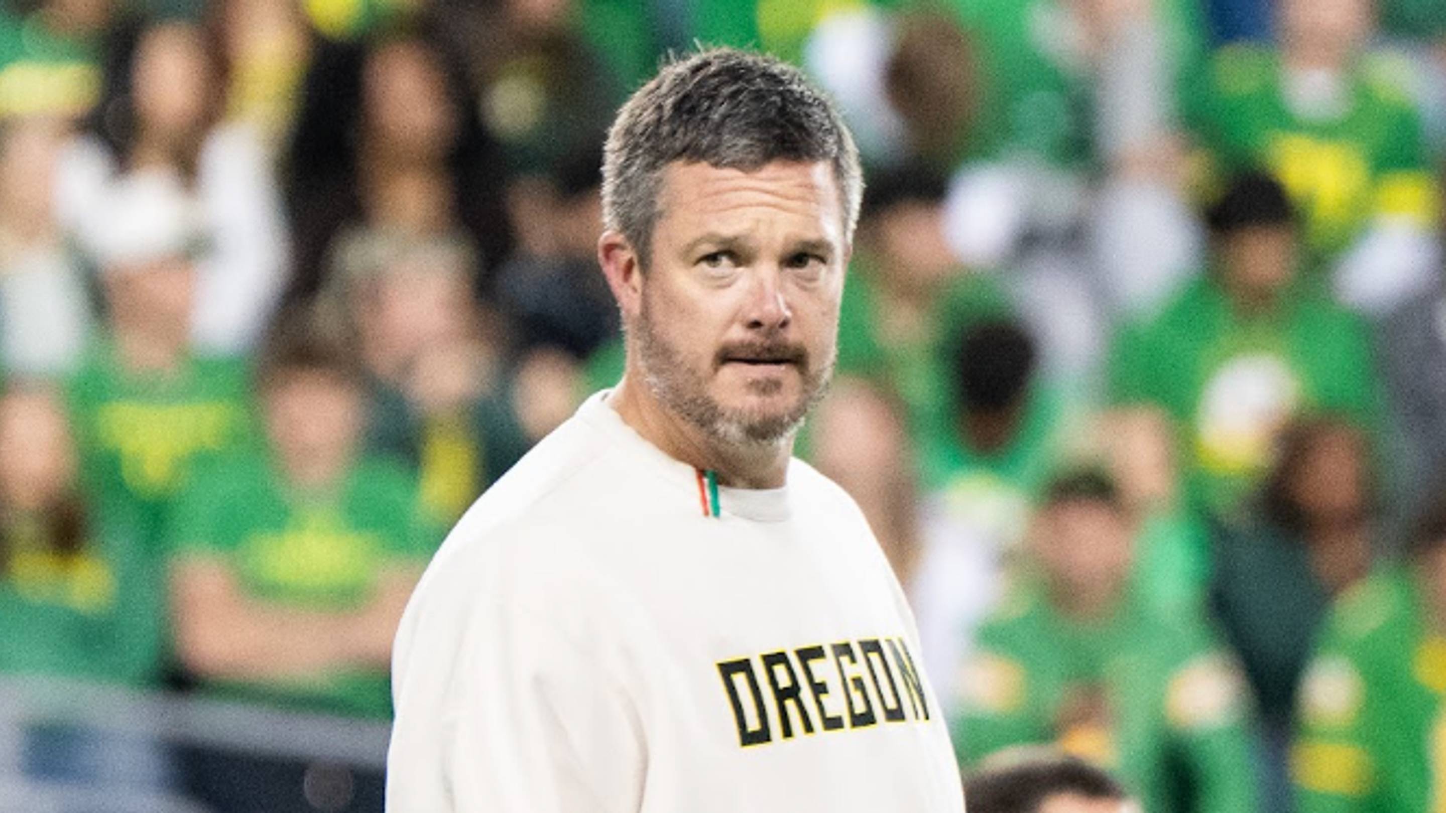 Dan Lanning Gets Real About Oregon Ducks Quarterback Competition For Illinois Game