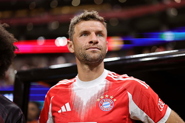 Thomas Müller looking into the distance.