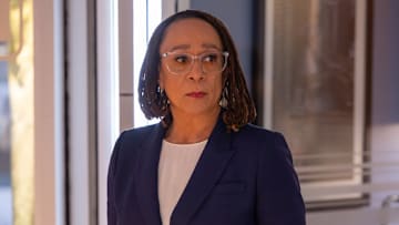 CHICAGO MED -- "Horseshoes and Hand Grenades" Episode 1103 -- Pictured: S. Epatha Merkerson as Sharon Goodwin