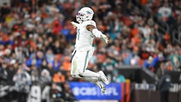 Miami Dolphins v Cleveland Browns