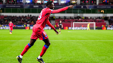 Buteur face à Leverkusen, Ousmane Dembélé pourrait retrouver une place de titulaire. Buteur face à Leverkusen, Ousmane Dembélé pourrait retrouver une place de titulaire.