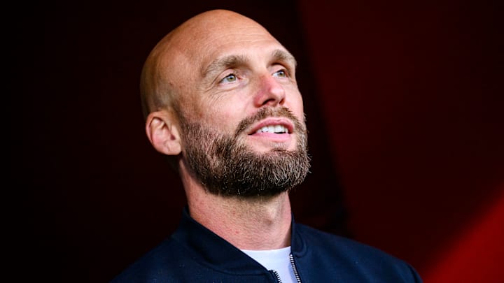 Nils-Ole Book Nils-Ole Book