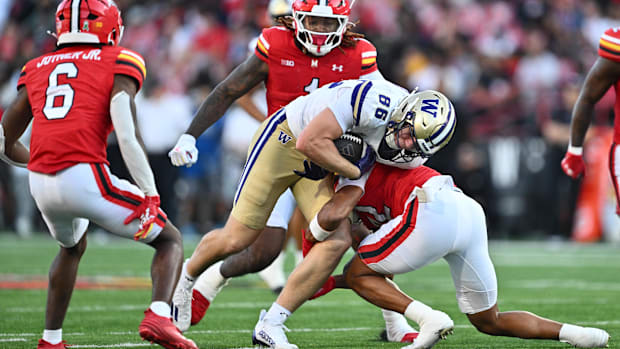 Oregon Ducks Big Ten Power Rankings Penn State Nittany Lions Indiana Hoosiers Ohio State Buckeyes UCLA Bruins Dan Lanning