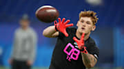 Oregon tight end Terrance Ferguson (TE08) participates in drills during the 2025 NFL Combine at Lucas Oil Stadium.