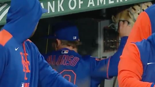 It was the best of times and it was the worst of times for Alonso and his glove on Monday night. 