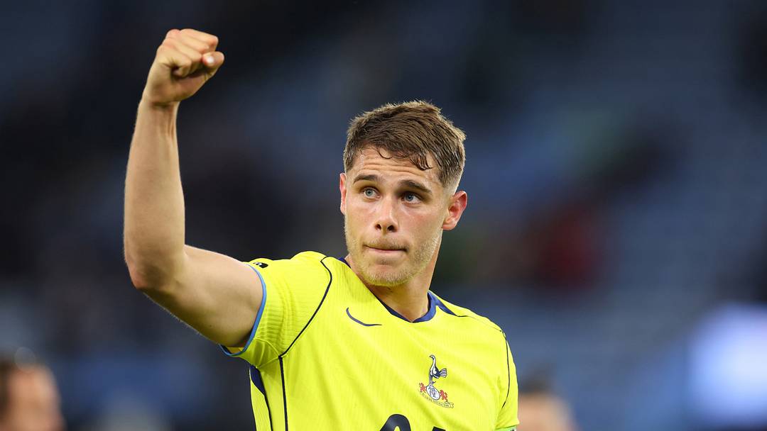 Aston Villa v Tottenham Hotspur - Premier League