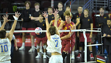 USC Trojans vs UCLA Bruins 