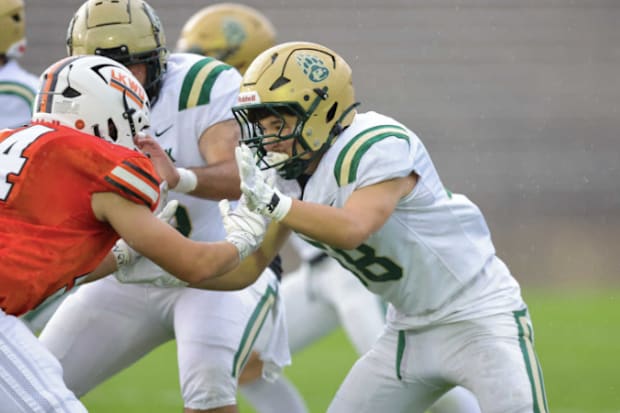 Bear Creek vs. Lakewood in Colorado Varsity high school football showdown - Aug. 28, 2025