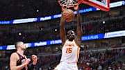 Clint Capela es candidato a arribar a los Lakers vía cambio en esta temporada baja de NBA
