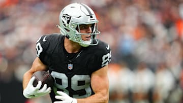 Chicago Bears v Las Vegas Raiders