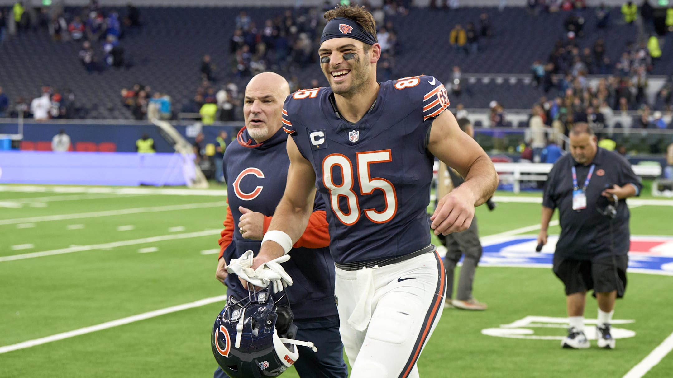 More shade thrown Cole Kmet's way with On SI's All-NFC North team