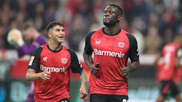 Victor Boniface (rechts) könnte Bayer Leverkusen verlassen