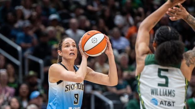 Guard Rebecca Allen could be looking for a new team if the Chicago Sky doesn't re-sign the veteran. Allen averaged 5.2 ppg.