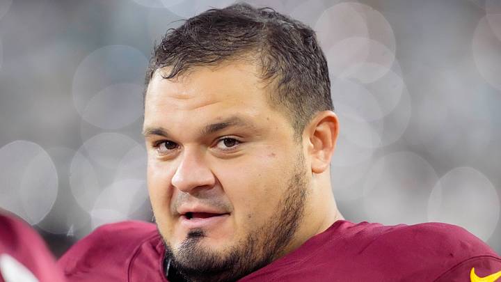 Washington Commanders offensive lineman Nick Allegretti 