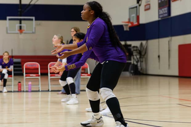 Aubrey vs. Farmersville in Texas JV high school volleyball clash Aug. 26, 2025