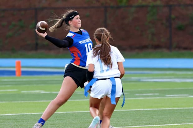Vestavia Hills vs. Moody in Alabama Varsity high school girls flag football clash Aug. 26, 2025
