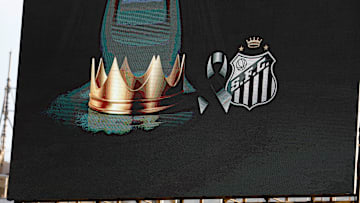 Vila Belmiro foi palco das últimas homenagens póstumas ao Rei do Futebol 