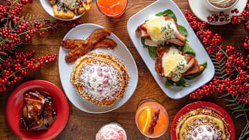Brunching in a Winter Wonderland with Ruby Slipper! ❄️👠🎄
