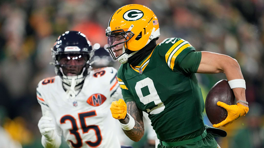 Chicago Bears v Green Bay Packers - NFL 2025