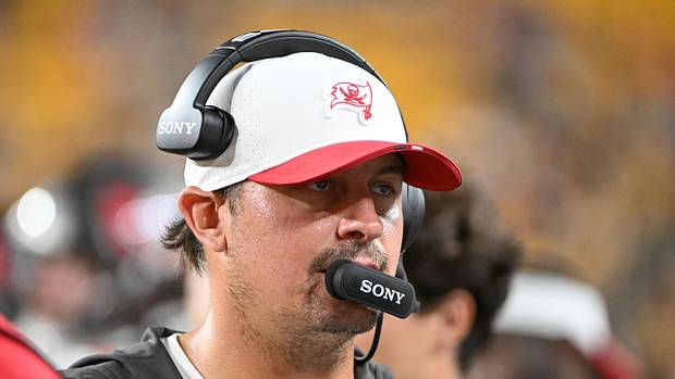Tampa Bay Buccaneers offensive coordinator Josh Grizzard watches the action against the Pittsburgh Steelers. 