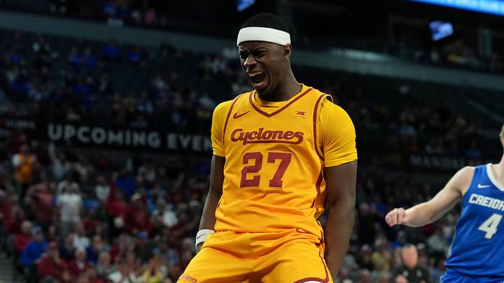 Iowa State Cyclones Cap Off Players Era Festival Dismantling Syracuse Orange
